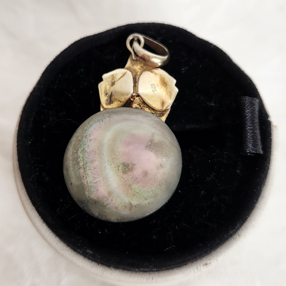 Gold Black Tahetian Pearl Pendant - Picture 2 of 8